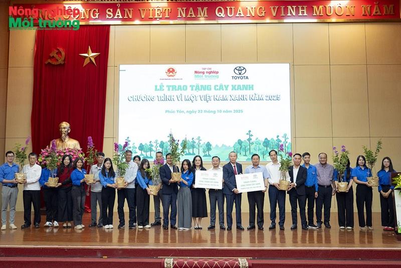 For a 'Green Vietnam 2025' initiative launched to promote tree planting and climate action